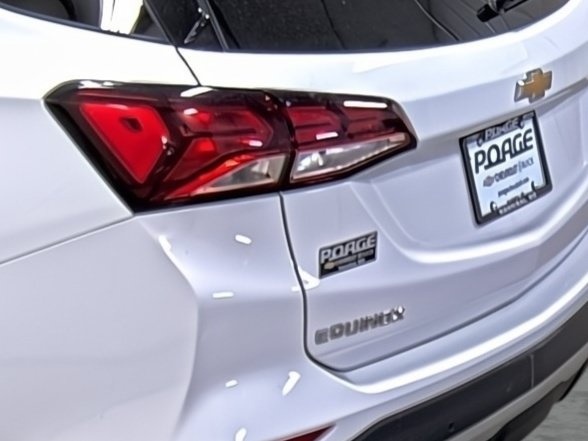 Used 2024 Chevrolet Equinox LT AWD/4WD image 10