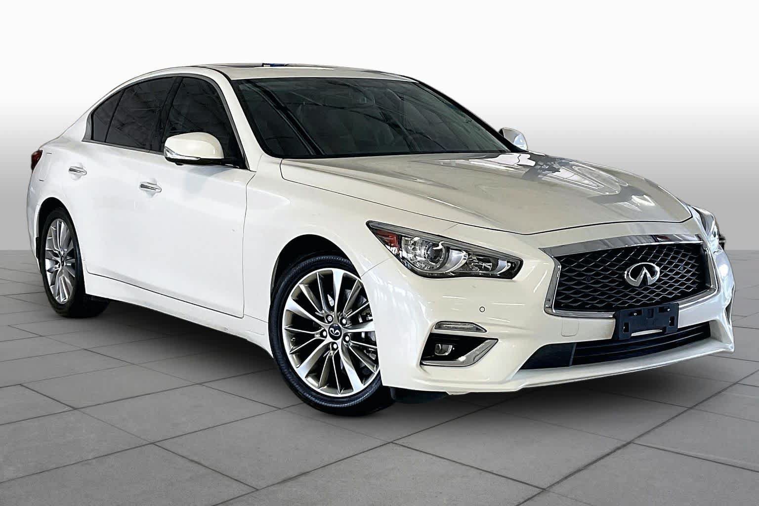 Used 2023 INFINITI Q50 Luxe w/ Cargo Package RWD image 2