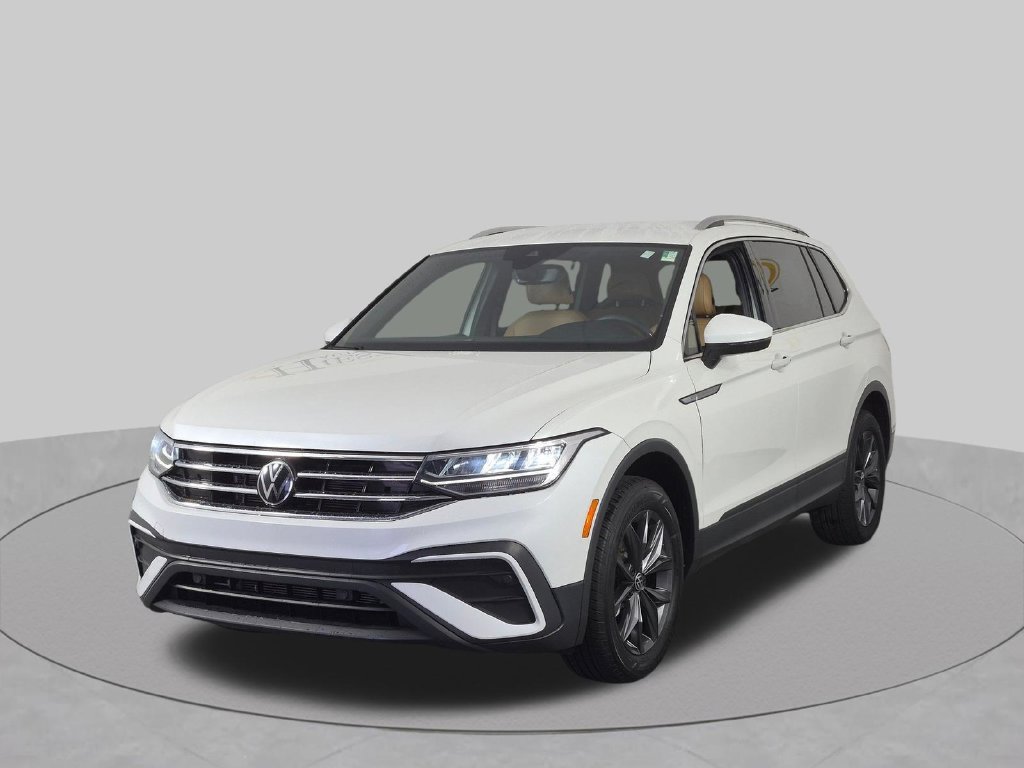 Used 2023 Volkswagen Tiguan SE FWD image 4