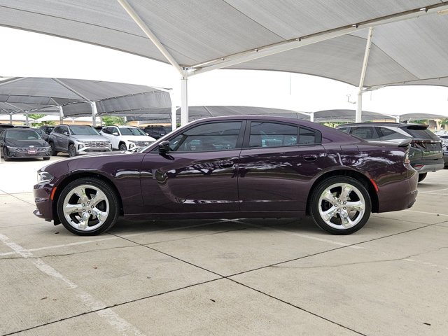 Used 2021 Dodge Charger SXT w/ Blacktop Package RWD image 8