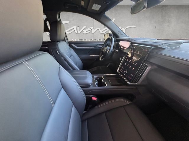 Used 2025 GMC Acadia Elevation w/ Elevation Premium Package FWD image 30