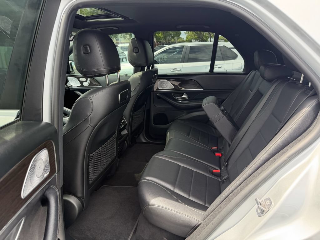 Used 2020 Mercedes-Benz GLE 350 w/ Premium Package image 13