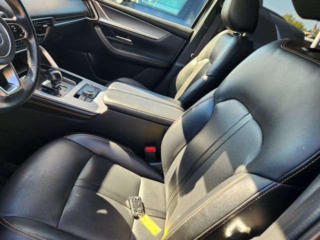 Used 2024 MAZDA CX-90 3.3 Turbo w/ Preferred Plus image 12