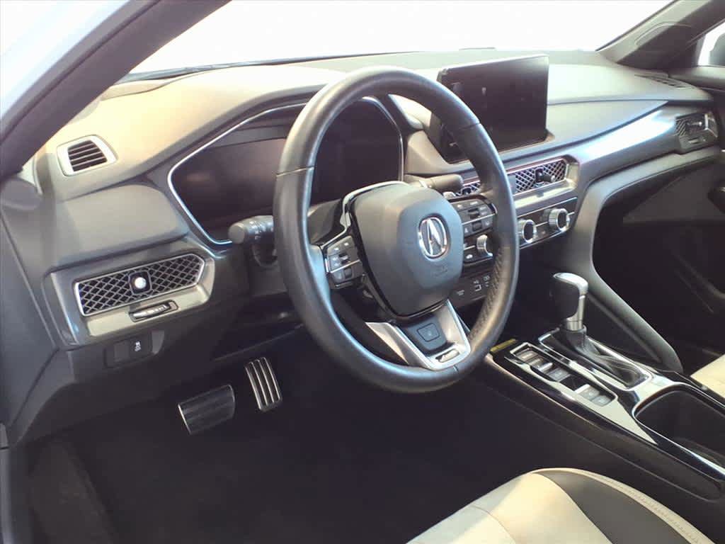 Used 2023 Acura Integra A-Spec image 9