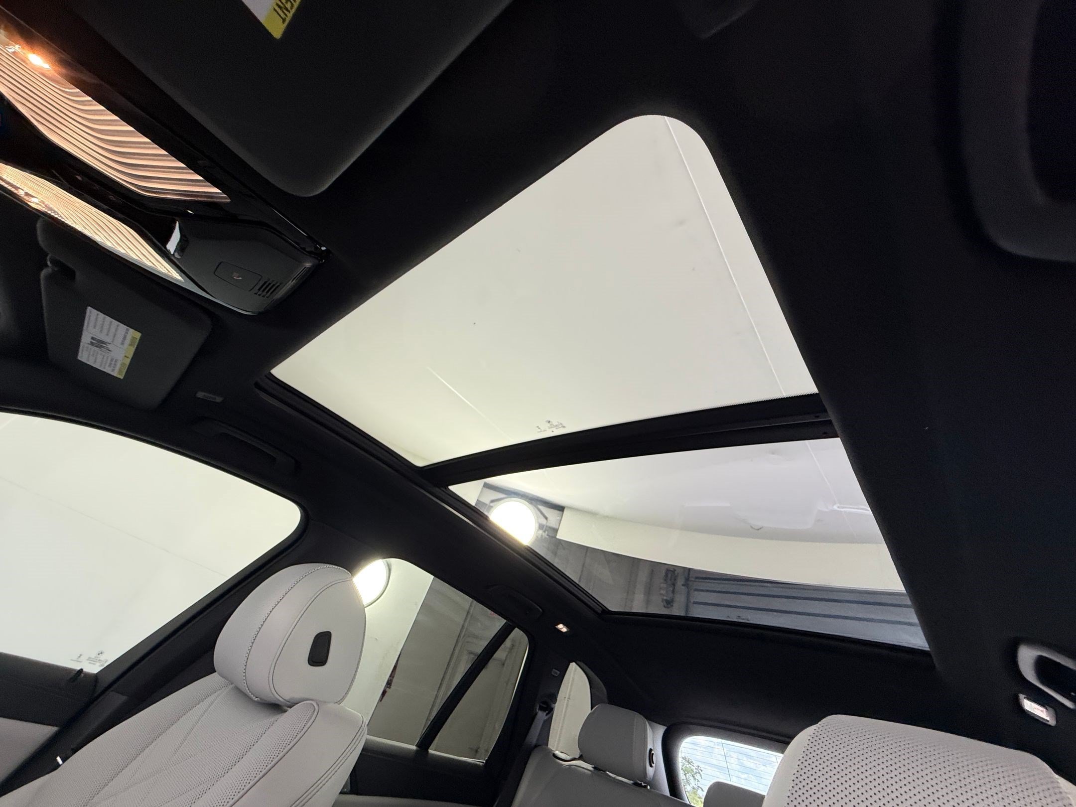 Used 2024 BMW X5 sDrive40i w/ Premium Package RWD image 22