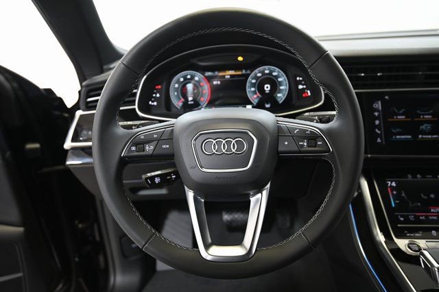 Used 2026 Audi Q8 Premium Plus AWD/4WD image 4