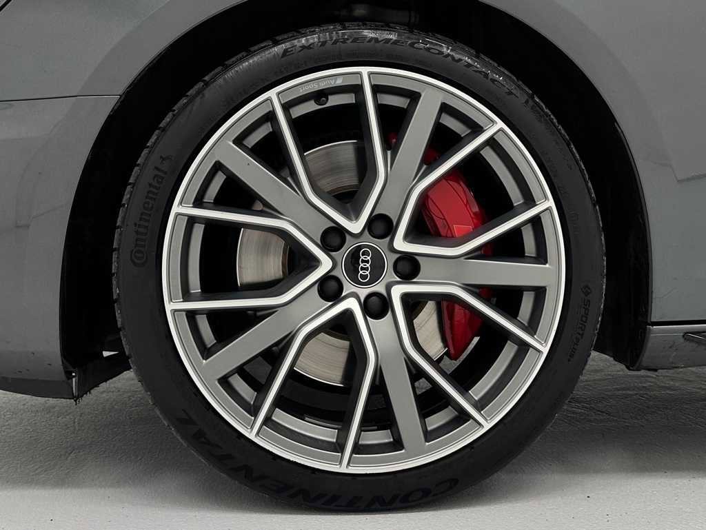 Used 2024 Audi S4 Premium Plus w/ Premium Plus Package image 9