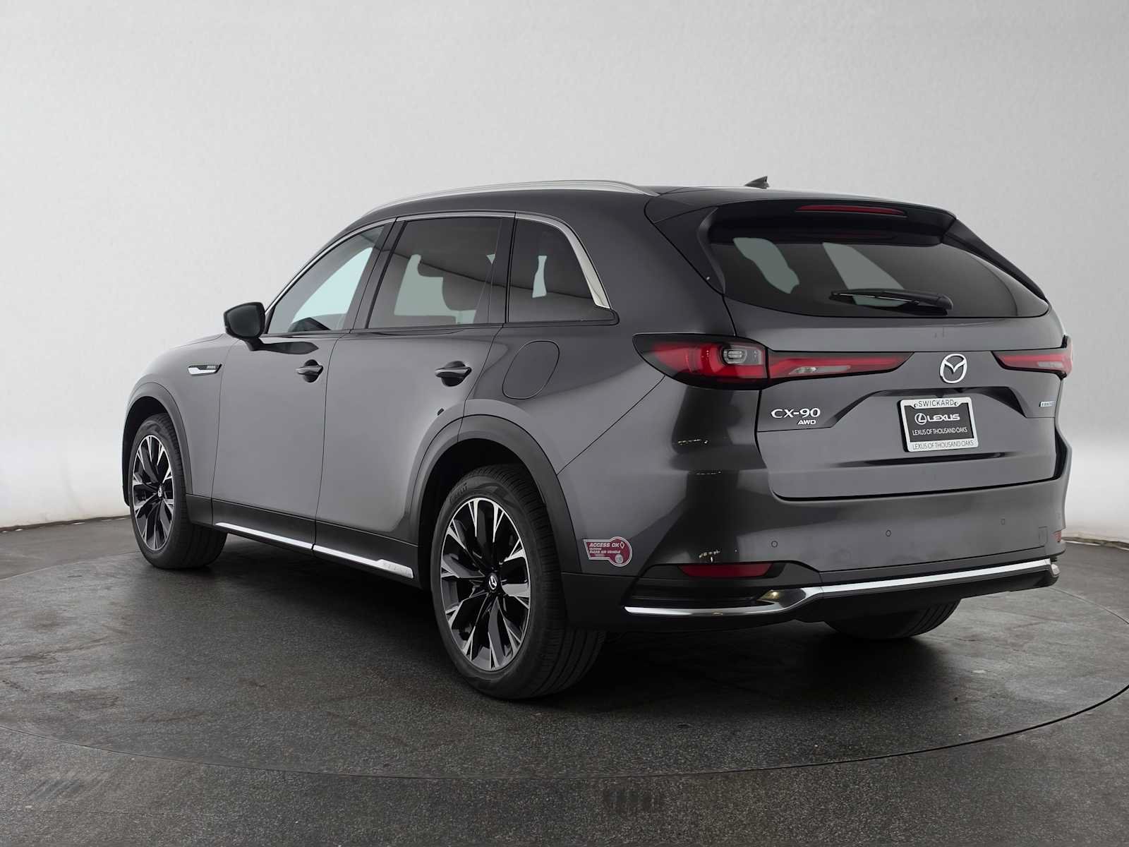 Used 2024 MAZDA CX-90 Plug-In Hybrid w/ Premium Plus AWD/4WD image 5