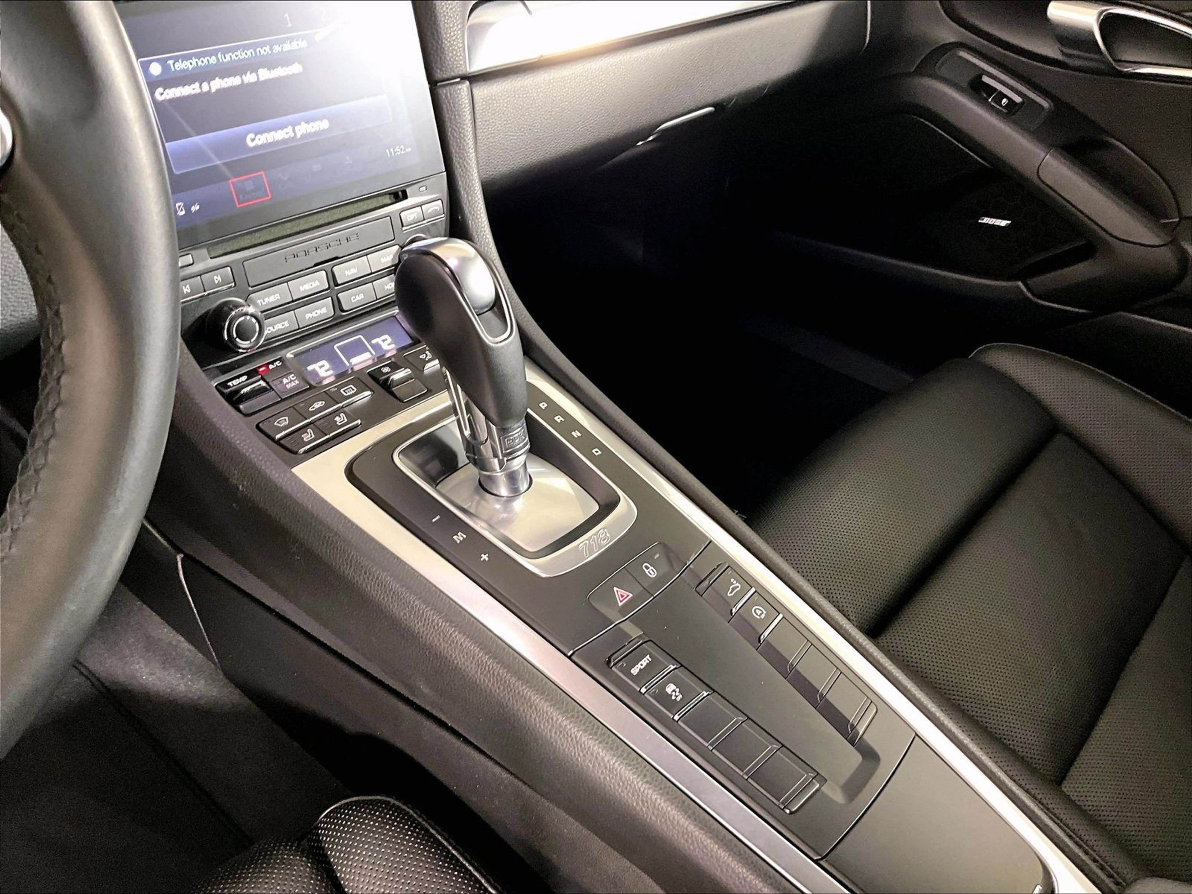 Certified 2018 Porsche 718 Cayman RWD image 15