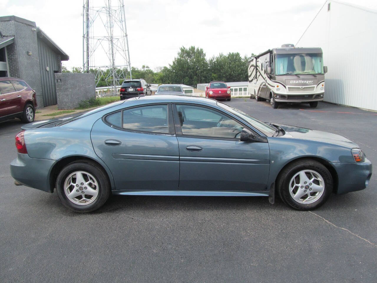 Used 2006 Pontiac Grand Prix FWD image 5