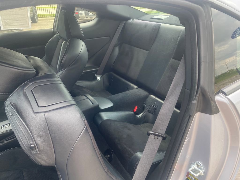 Used 2022 Toyota GR86 Premium w/ ALL Weather Mat Package (TMS) RWD image 24