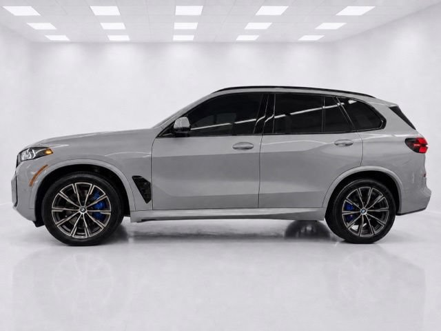 Used 2024 BMW X5 xDrive40i w/ M Sport Package AWD/4WD image 5
