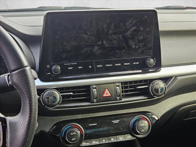 Used 2023 Kia Forte GT-Line w/ GT-Line Premium Package image 15