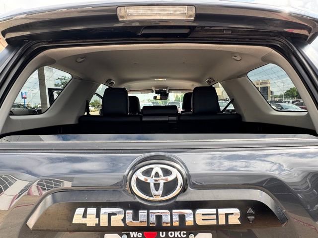 Used 2024 Toyota 4Runner TRD Off-Road Premium AWD/4WD image 12