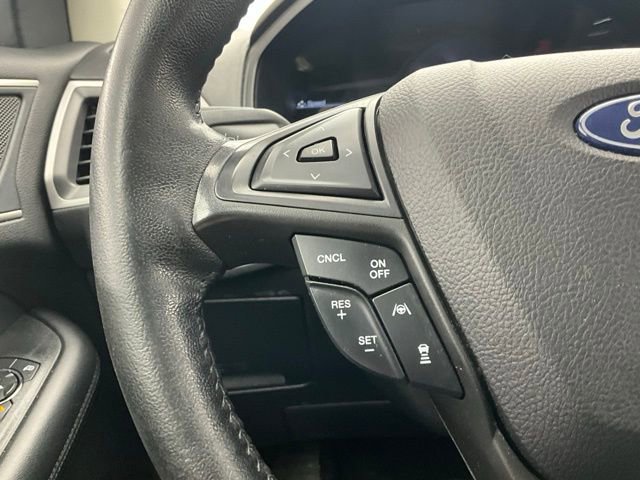 Used 2022 Ford Edge SEL w/ Cargo Accessory Package image 17