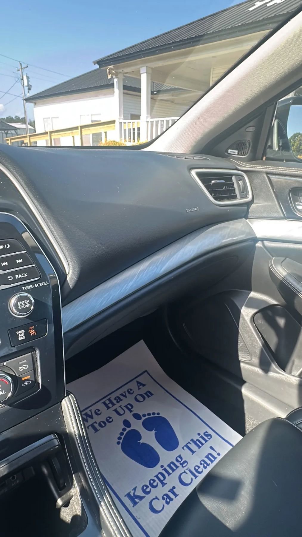 Used 2018 Nissan Maxima 3.5 SL FWD image 16