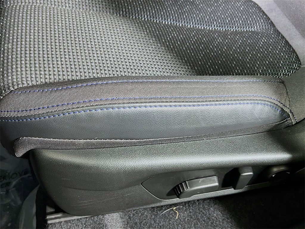 Certified 2025 Subaru Forester Premium image 18