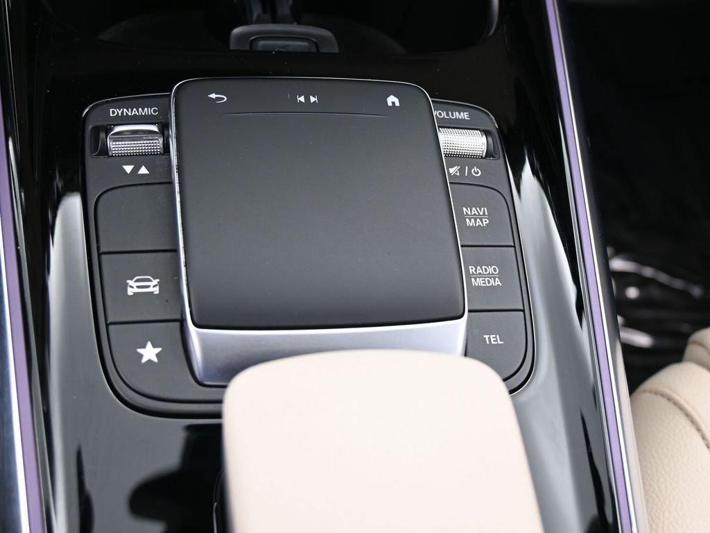 Used 2021 Mercedes-Benz GLA 250 image 27