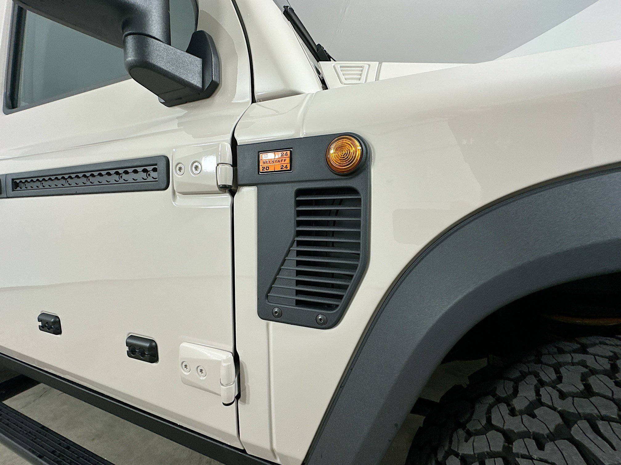 Used 2025 INEOS Grenadier AWD/4WD image 9