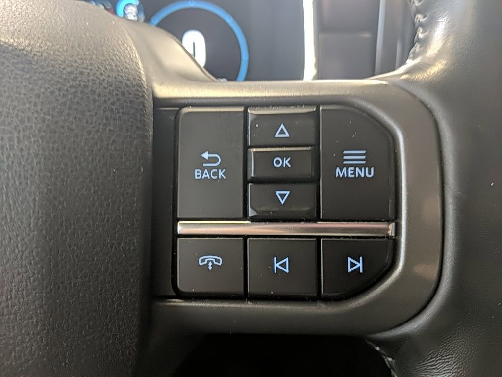 Used 2021 Ford F150 Lariat w/ Equipment Group 502A High image 19