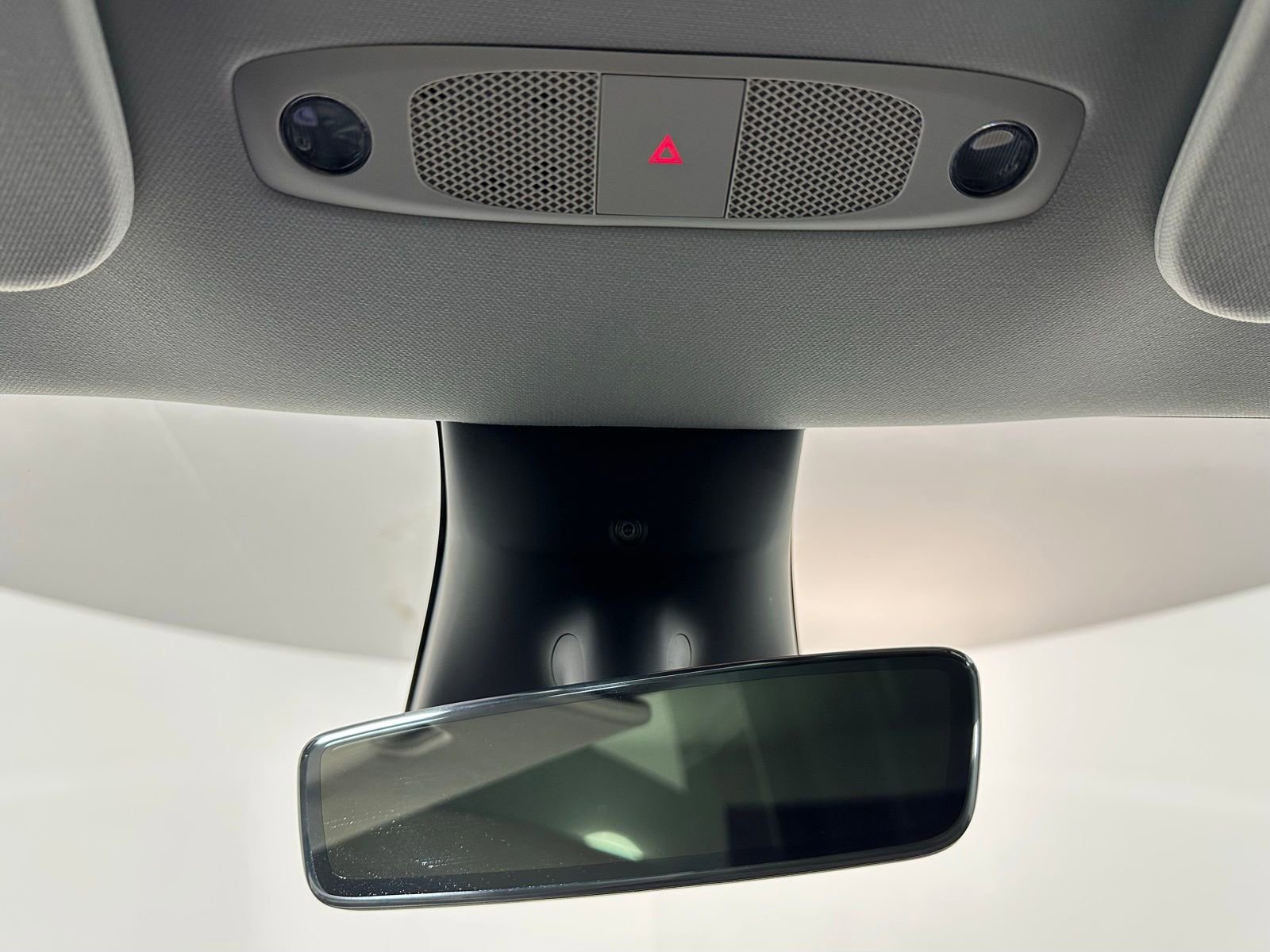 Used 2023 Tesla Model Y Long Range image 36