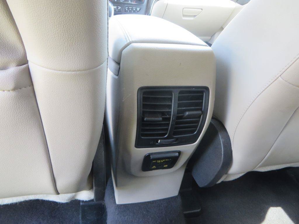 Used 2019 Ford Escape Titanium FWD image 23