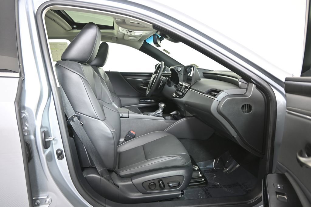Used 2023 Lexus ES 350 w/ Premium Package image 13
