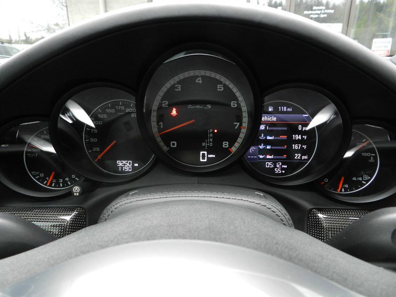 Used 2014 Porsche 911 Turbo S AWD/4WD image 31