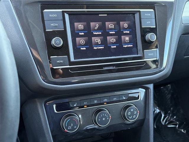 Used 2024 Volkswagen Tiguan S AWD/4WD image 15