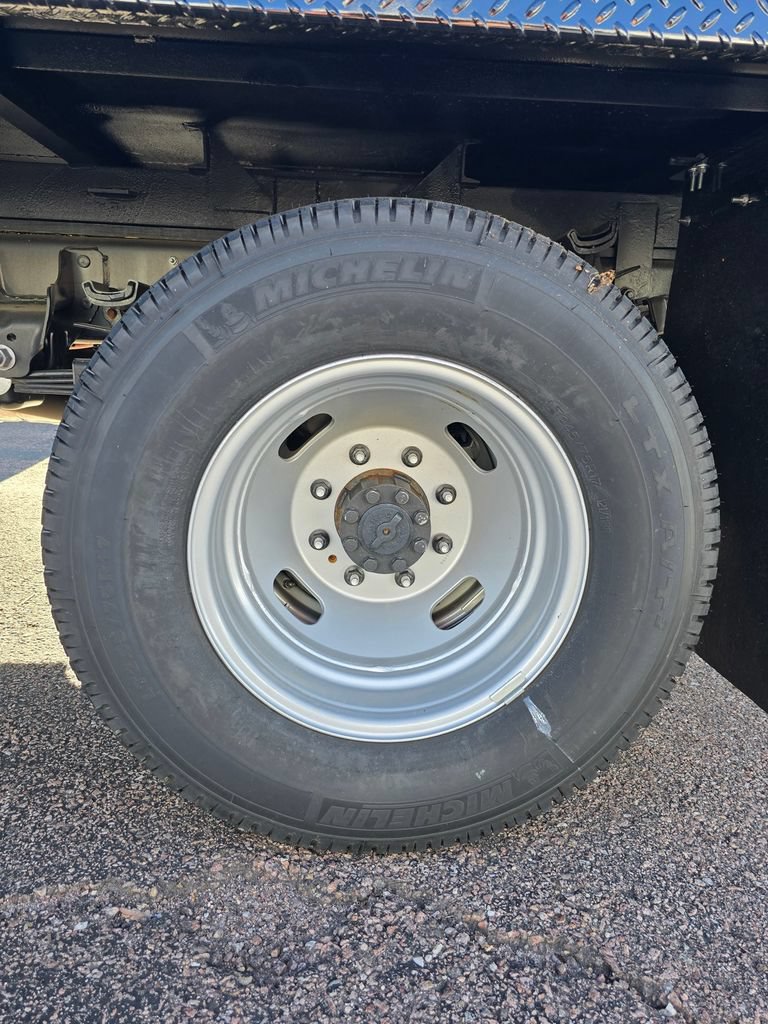 New 2025 Ford F350 XL w/ XL Chrome Package AWD/4WD image 27