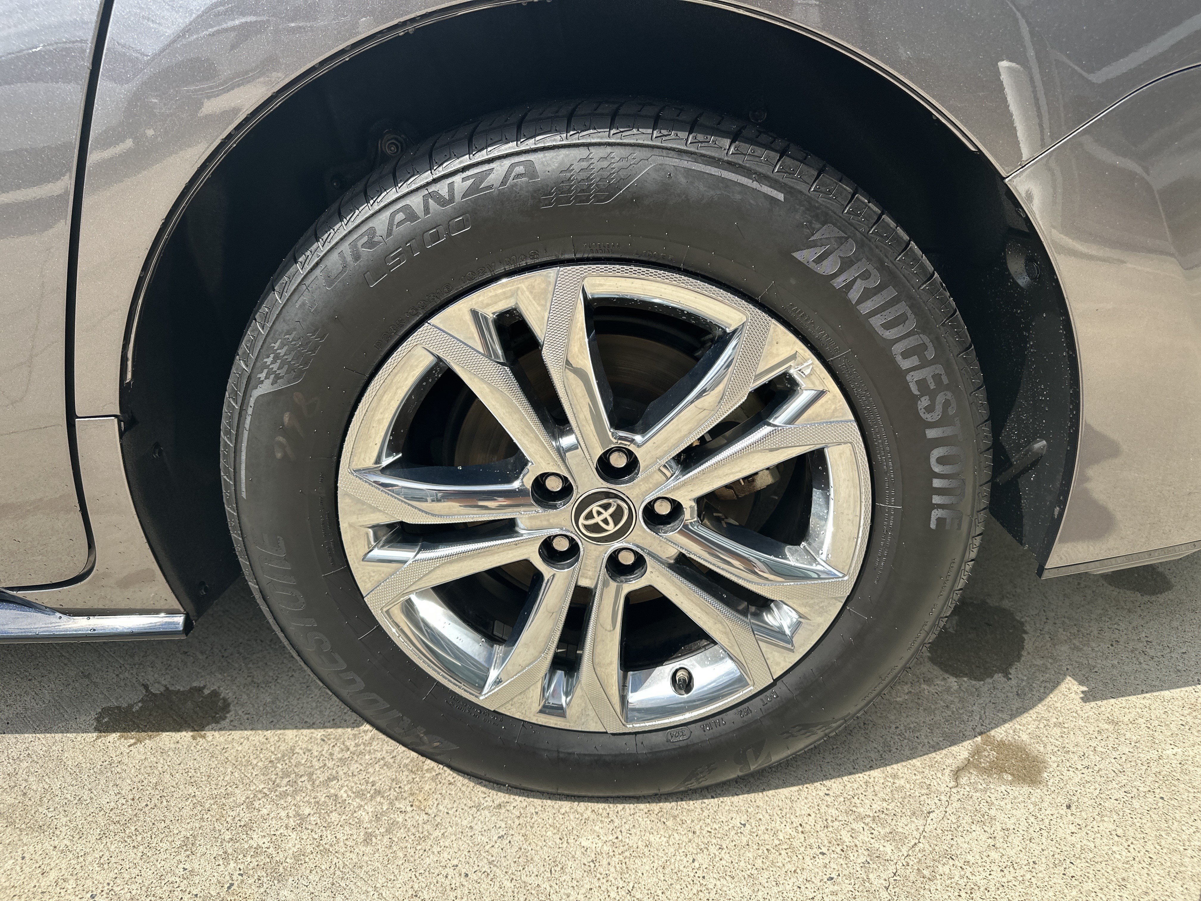 Certified 2024 Toyota Sienna Platinum AWD/4WD image 32