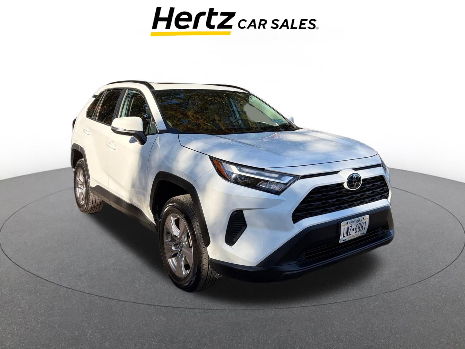 Used 2025 Toyota RAV4 XLE video 1