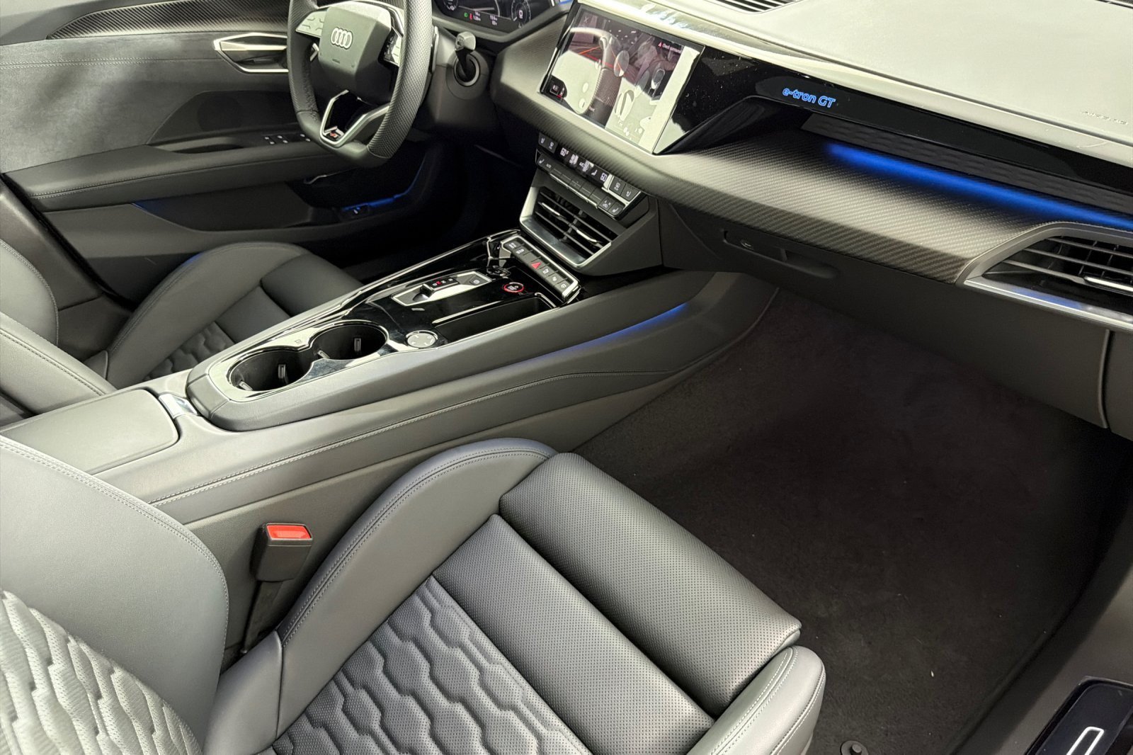 New 2026 Audi S e-tron GT Premium Plus AWD/4WD image 14