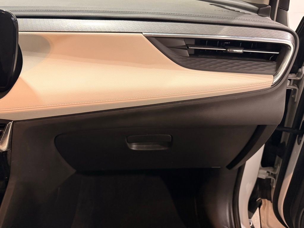 Used 2024 Buick Encore GX Sport Touring image 27