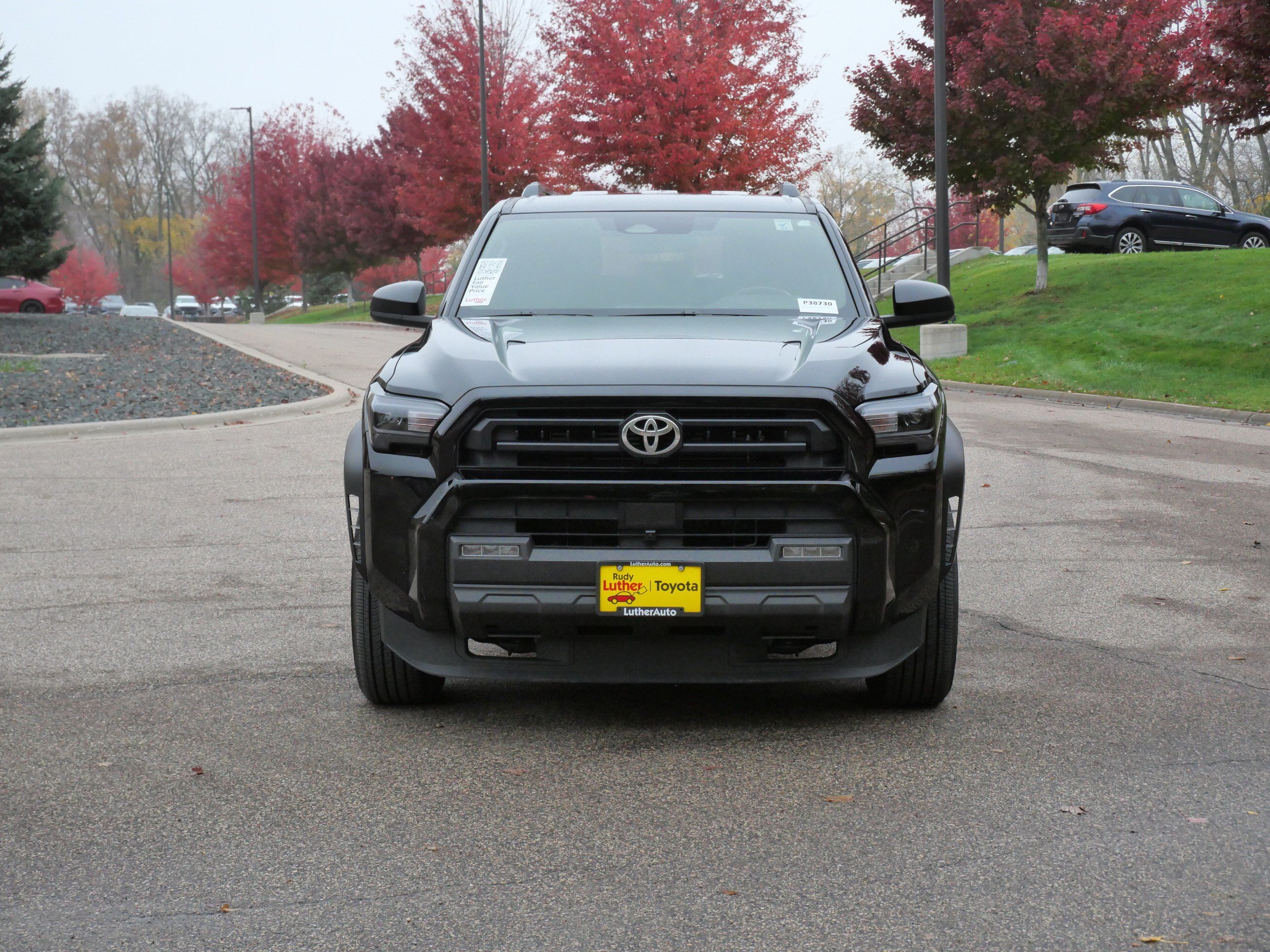 Certified 2026 Toyota 4Runner SR5 AWD/4WD image 2