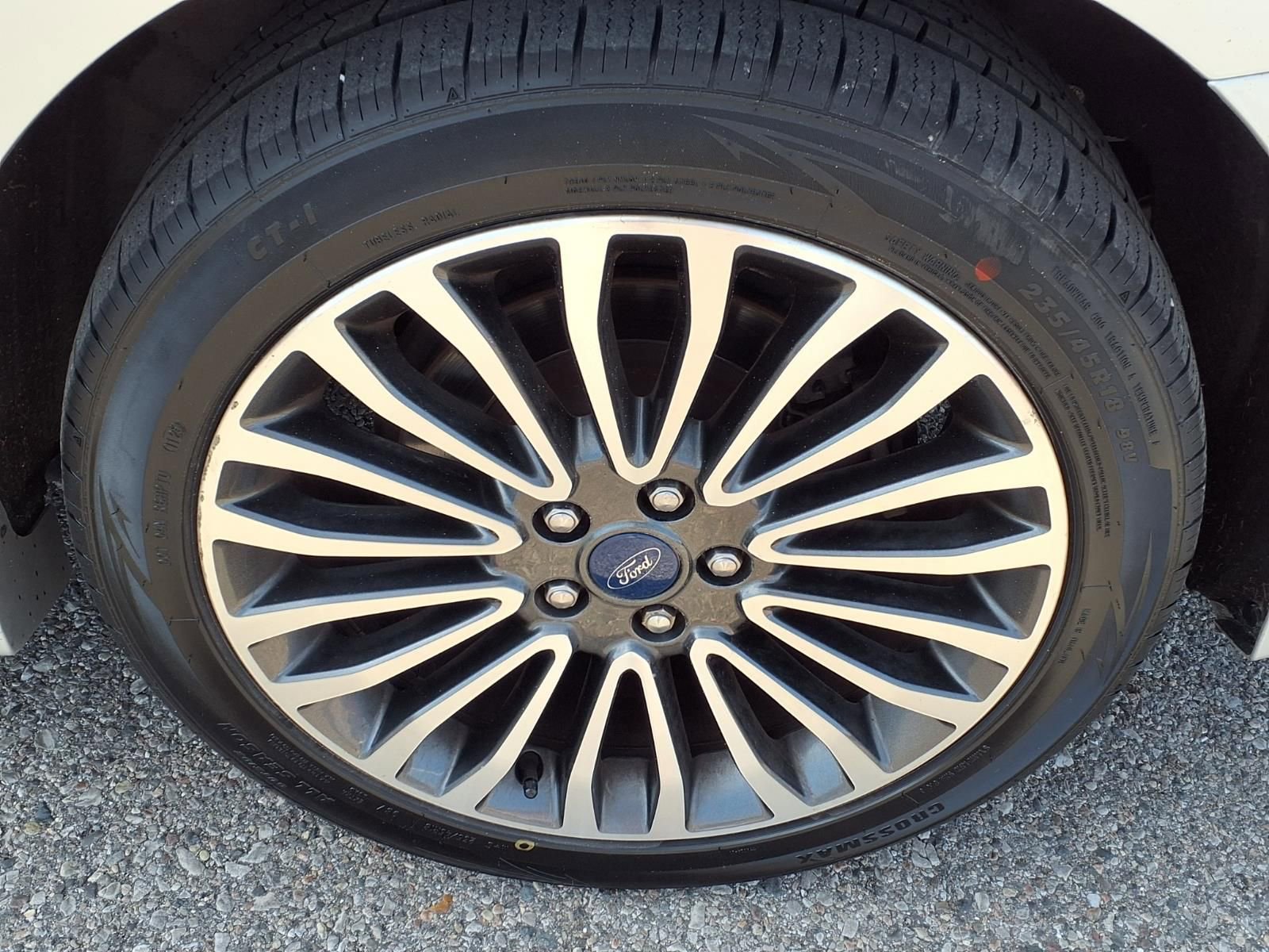 Used 2018 Ford Fusion Titanium AWD/4WD image 9