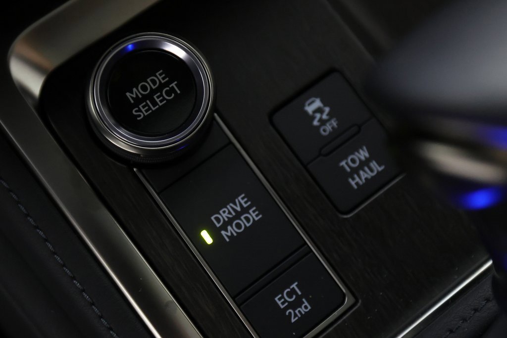 Used 2025 Lexus GX 550 image 30