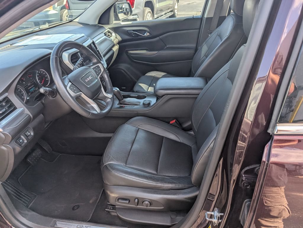Used 2017 GMC Acadia SLT AWD/4WD image 13