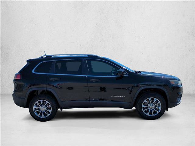 Used 2019 Jeep Cherokee Latitude Plus AWD/4WD image 4