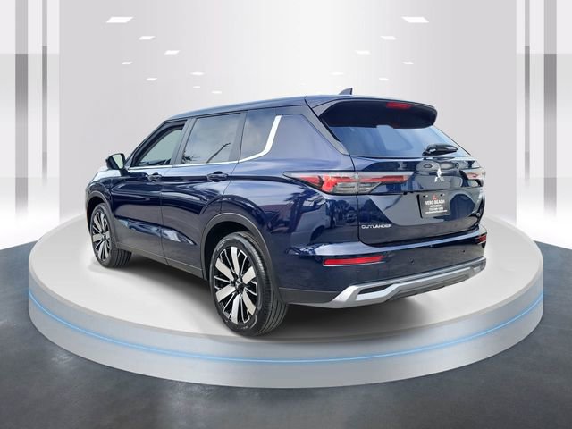 New 2026 Mitsubishi Outlander SE image 4