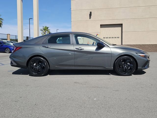 New 2026 Hyundai Elantra Sport FWD image 27