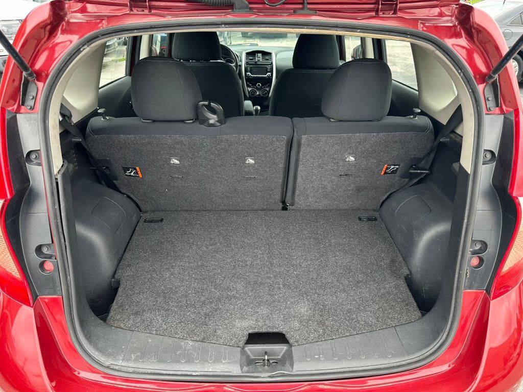 Used 2016 Nissan Versa Note SV FWD image 23