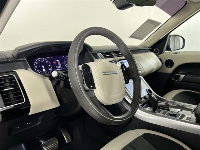Used 2020 Land Rover Range Rover Sport HST image 35
