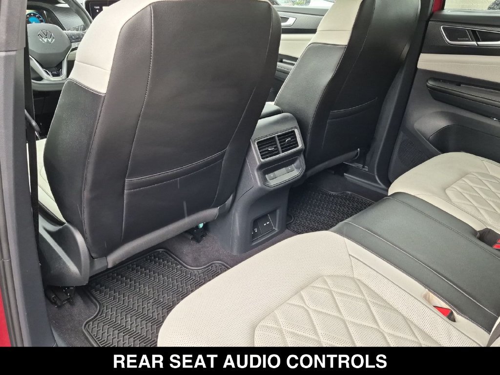 Used 2024 Volkswagen Atlas Cross Sport SEL Premium R-Line AWD/4WD image 30