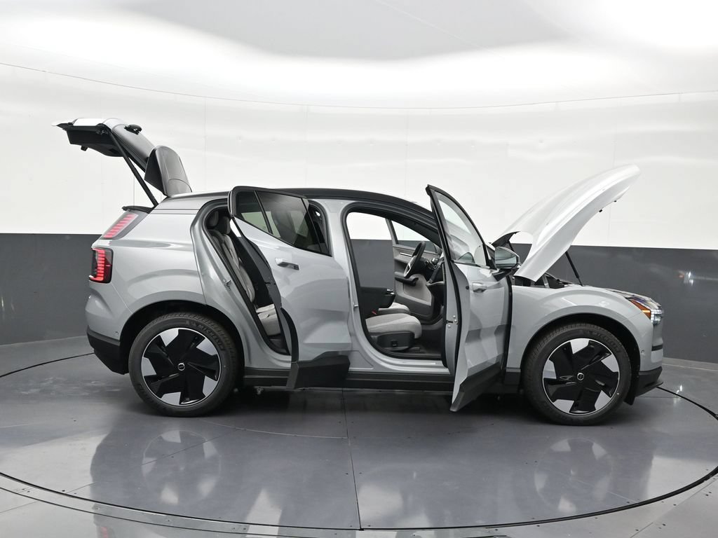 New 2026 Volvo EX30 Ultra w/ Protection Package AWD/4WD image 30