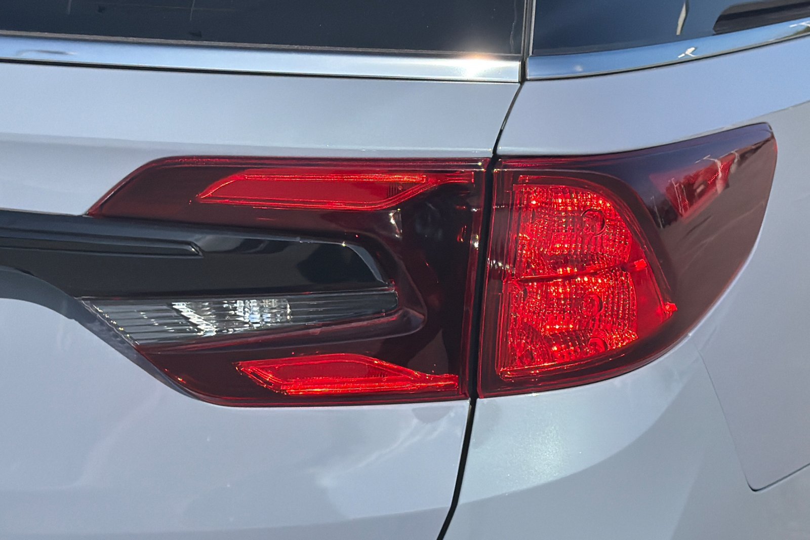 New 2027 Honda Odyssey Elite image 19