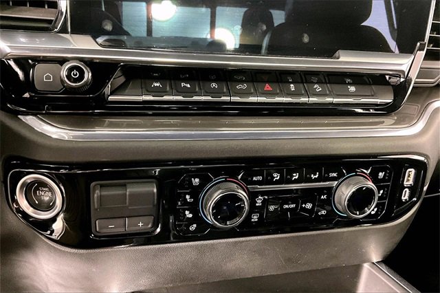 Used 2024 Chevrolet Silverado 1500 High Country w/ Technology Package image 15