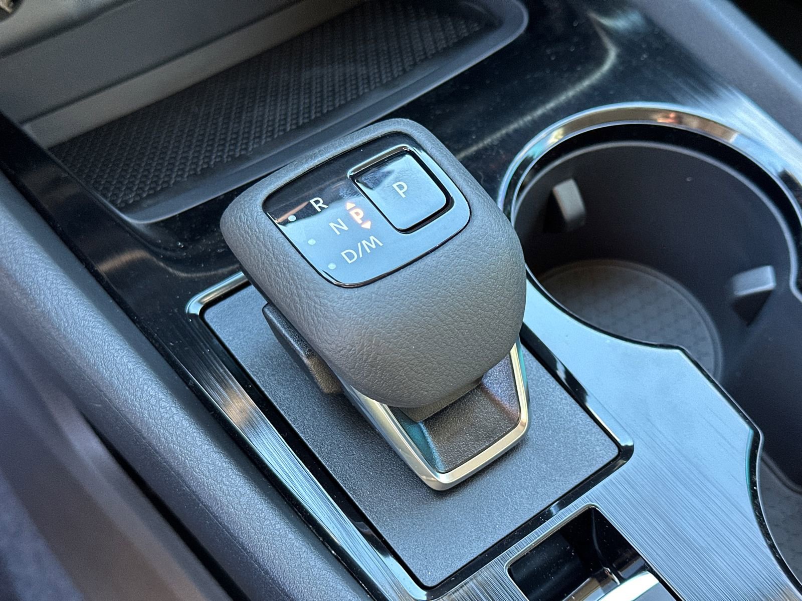 New 2026 Nissan Rogue SV image 32