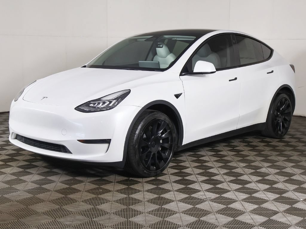 Used 2023 Tesla Model Y Long Range AWD/4WD image 11