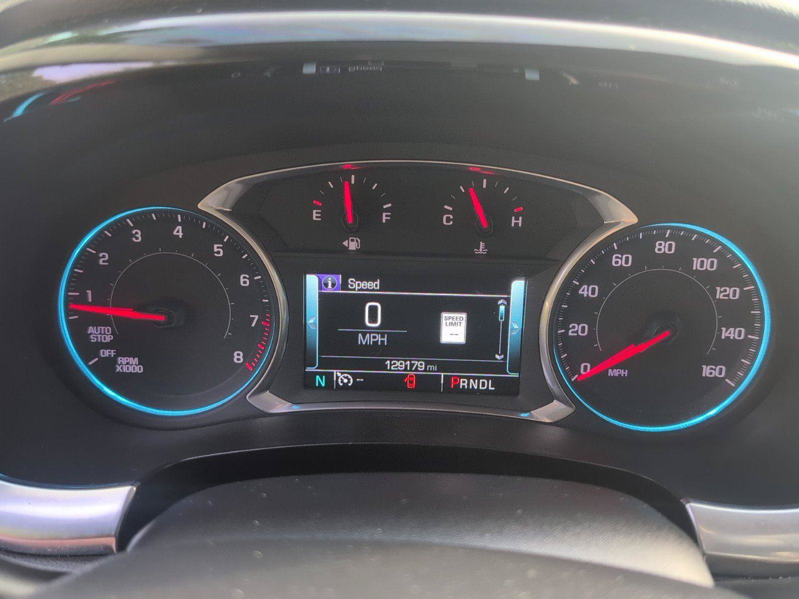 Used 2019 Chevrolet Traverse RS FWD image 26